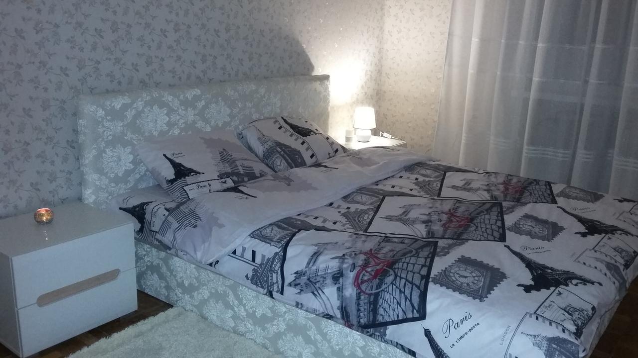 Max Apartments In Лвив Екстериор снимка